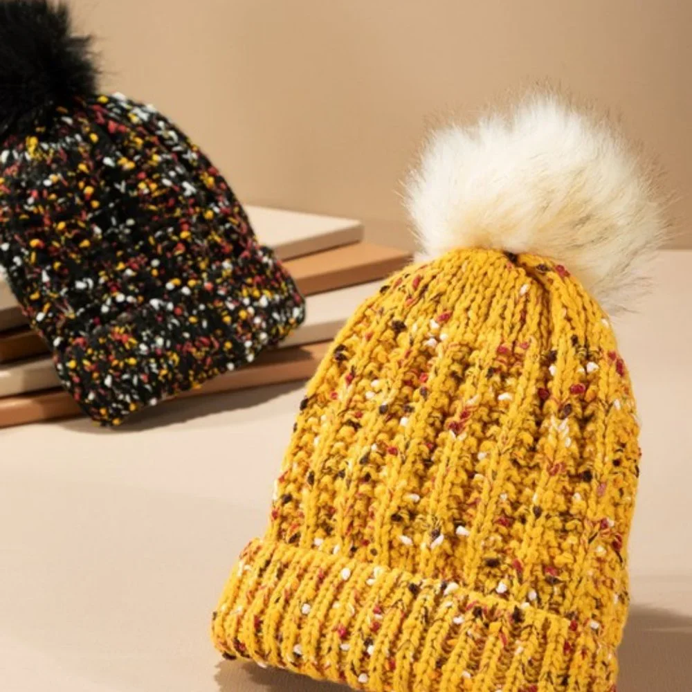 🆕 Mustard & Multicolor Confetti Knit Beanie w/ Faux Fur Pom-Pom 🆕